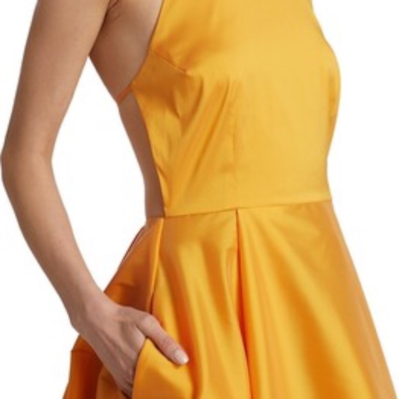 BERNADETTE Satin Taffeta Open-Back Gown - size 38 (= US 6) - Picture 4 of 8